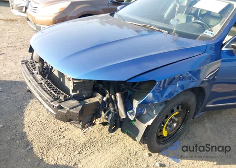 2017 Volkswagen Passat 1.8T Se z USA, uszkodzony, nr VIN 1VWBT7A38HC049181